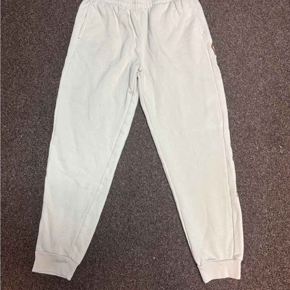 Carhartt Beige Jogger Pants Girls size 18/20 with logo down the leg with pockets